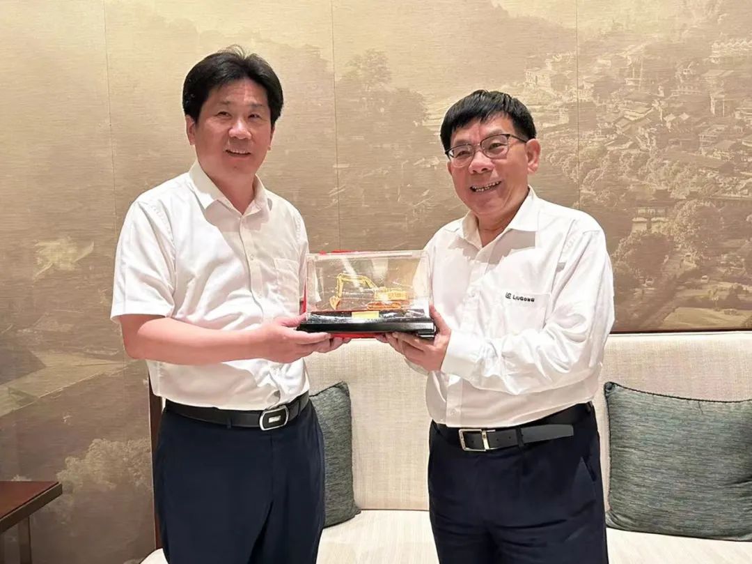 Conspiring for the Future | Anhui Conch Group Co., Ltd. and Liugong Deepen Strategic Cooperation