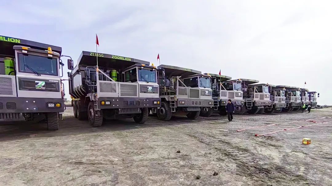 Technology is far ahead! Zoomlion's 100-ton mining wide-body truck won the first place in the industry