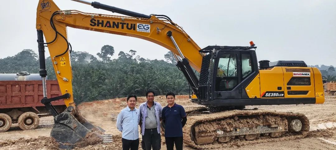 Deep ploughing overseas | Shantui excavator is favored in Malay market