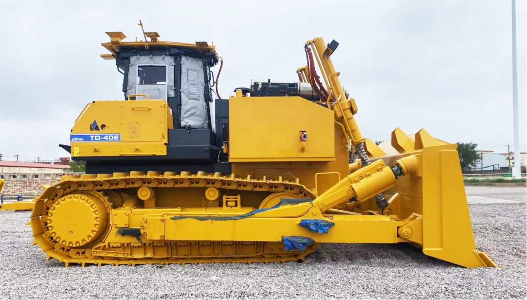 Extend human power | Liugong intelligent high-powered bulldozer batch delivery, far ahead!