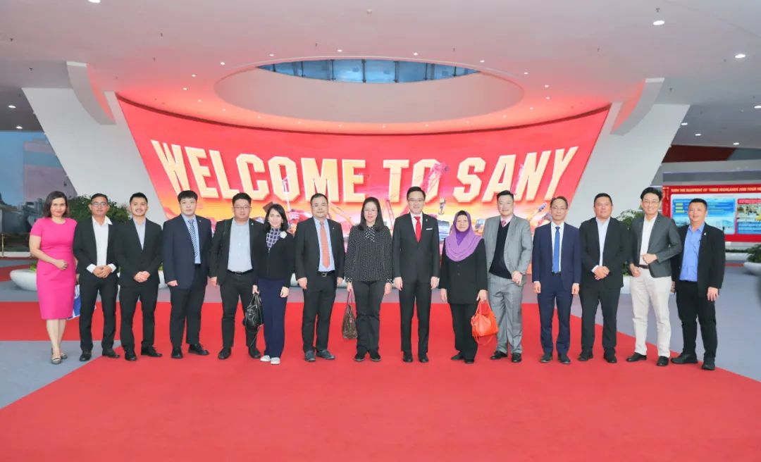 Feng Jinzhe, Minister of Industrial Development of Sabah, Malaysia, led a delegation to visit Sany Group