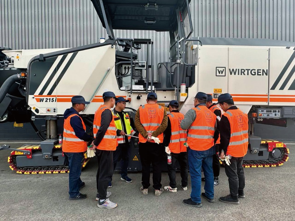 Sign up as soon as possible | Wirtgen China Operator Training Camp November-December Course Release