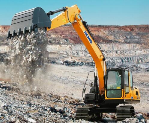 In October 2023, 14584 excavators were sold, with a year-on-year decrease of 28.9 percent.