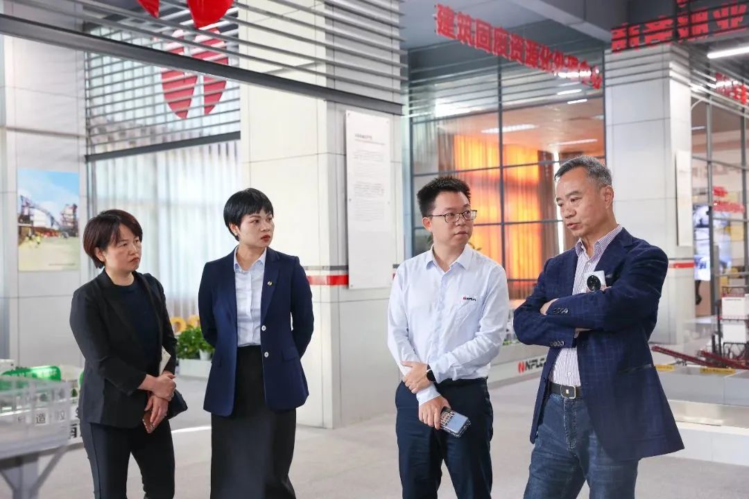 Wu Wengui, Executive Chairman of China Concrete and Cement Products Association, Visited Nanfang Road Machinery for Investigation and Guidance