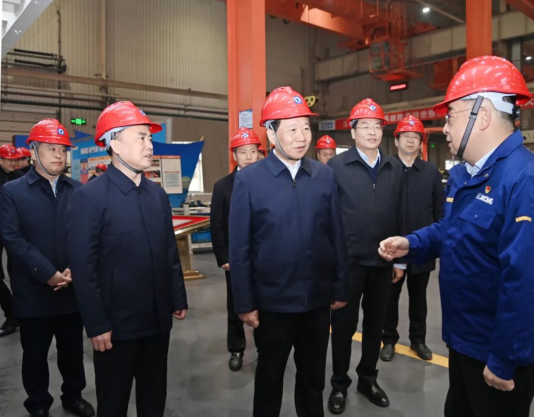 Wang Xiangxi, Minister of Emergency Management, Investigates XCMG: Adhere to Innovation Leadership, Establish Bottom Line Thinking, and Create a Safe Environment for High-quality Development of Enterprises