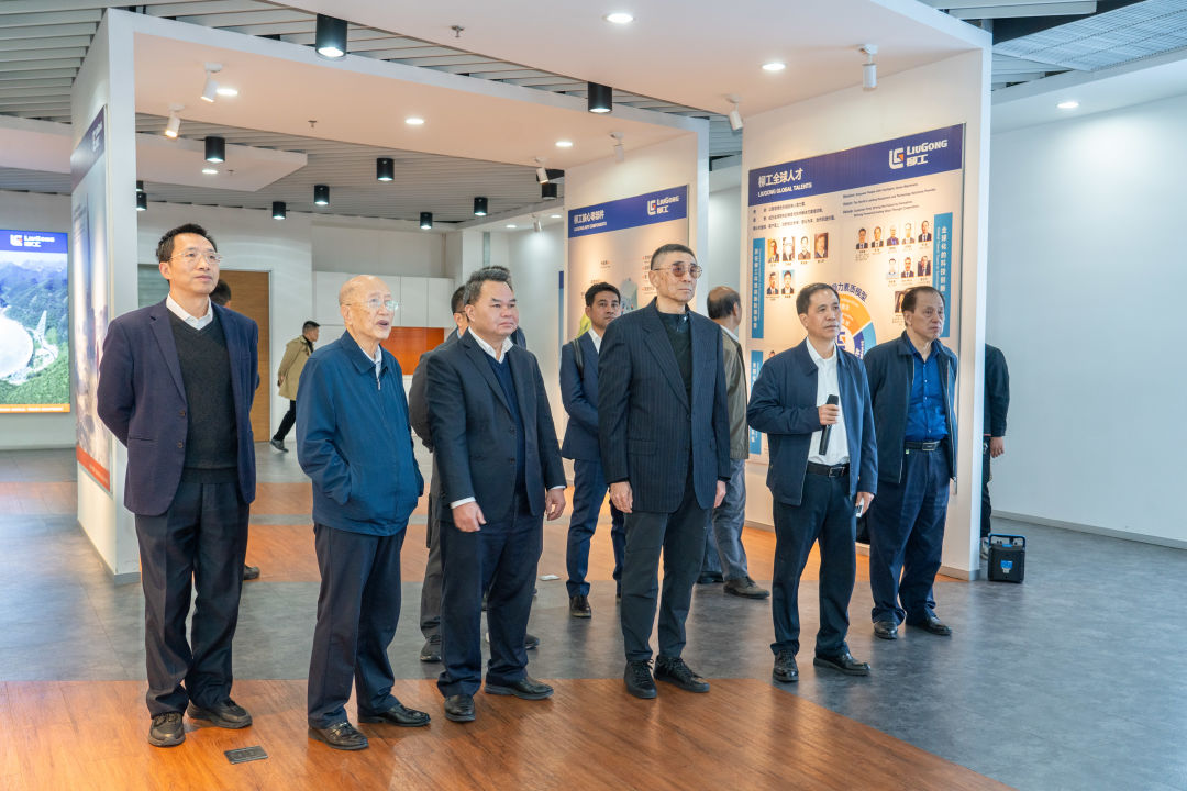 Xu Niansha, Party Secretary and President of China Machinery Industry Federation, and His Delegation Visited Liugong for Investigation