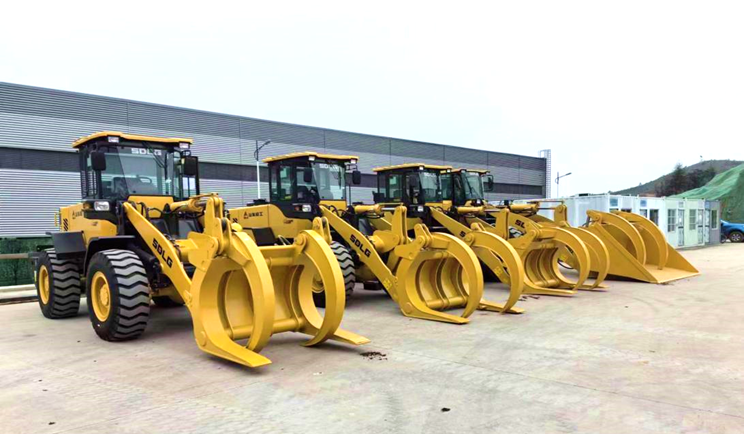 Helping the new development of wood industry and opening a new chapter of the project — — Shandong Lingong wood clamping machine delivered in batches to major customers in Hunan