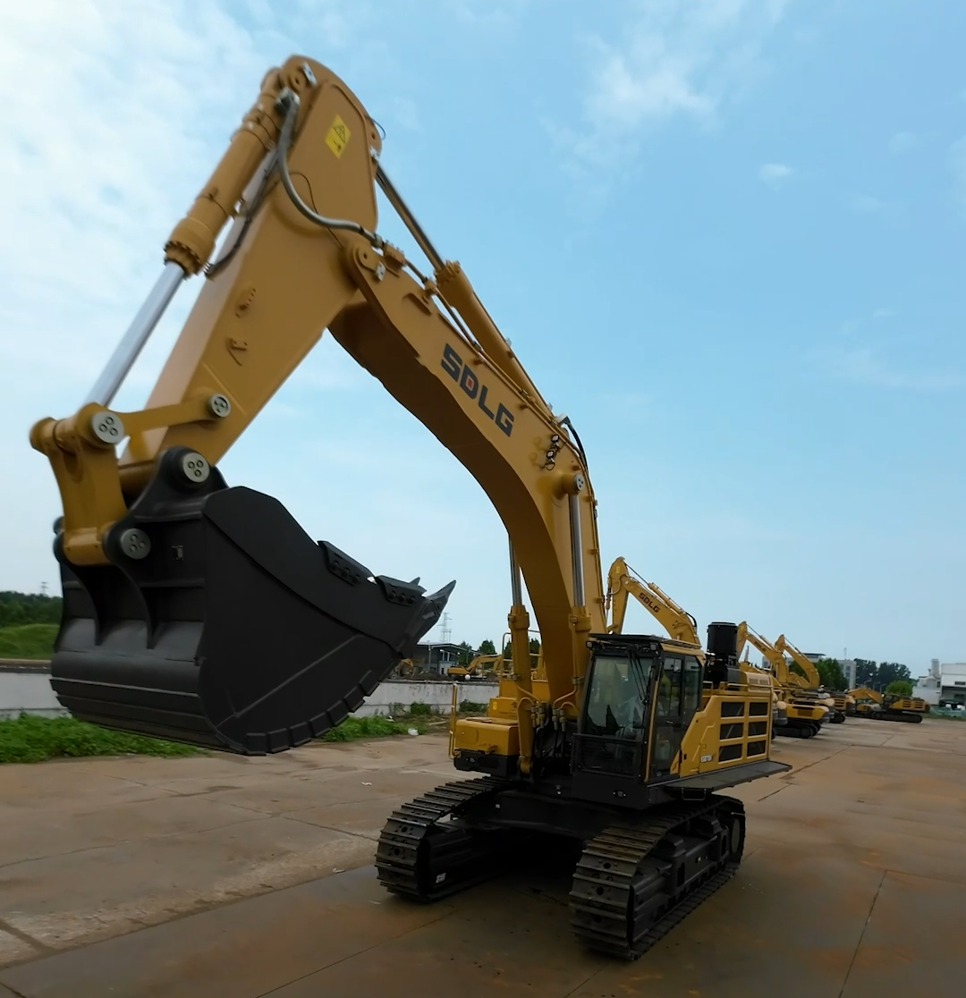 Shandong Lingong E6870H Large Excavator: a sharp tool for construction, easy to meet the needs of multiple working conditions