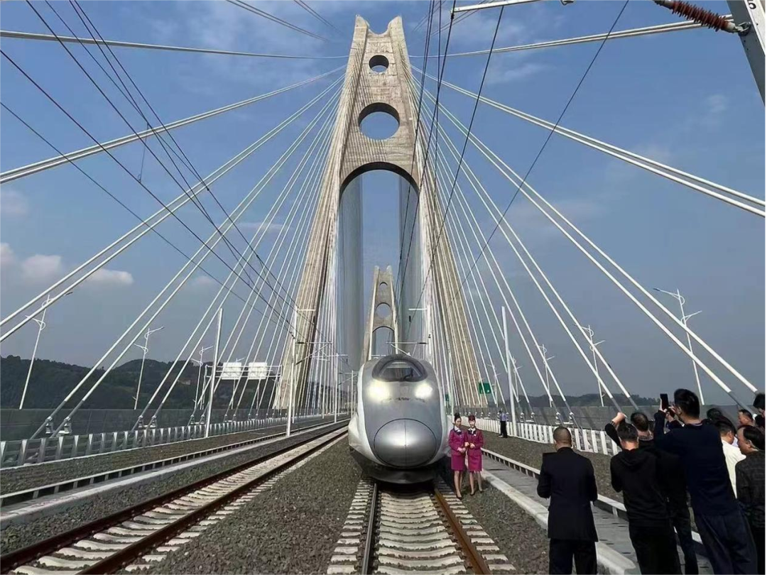 Railway Construction Heavy Industry 222 Groups of Turnouts Help Chengdu-Ziyi High-speed Railway Open Smoothly