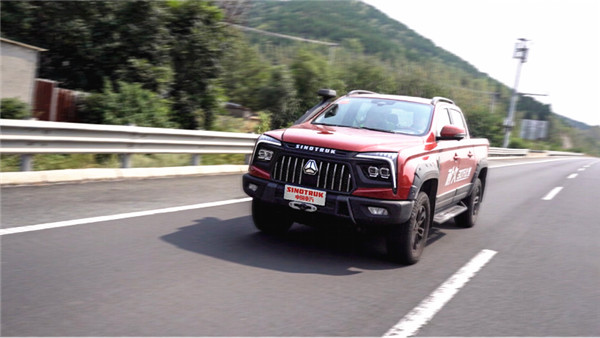 Innovative Use of Urea Dual Injection System, Sinotruk Pickup Specializes in Diesel Pickup "National Six Diseases"