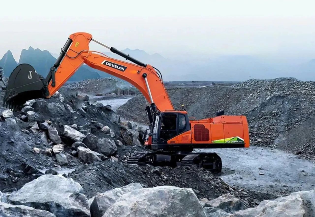 Why do mine owners prefer Divanron DX 680 HD?