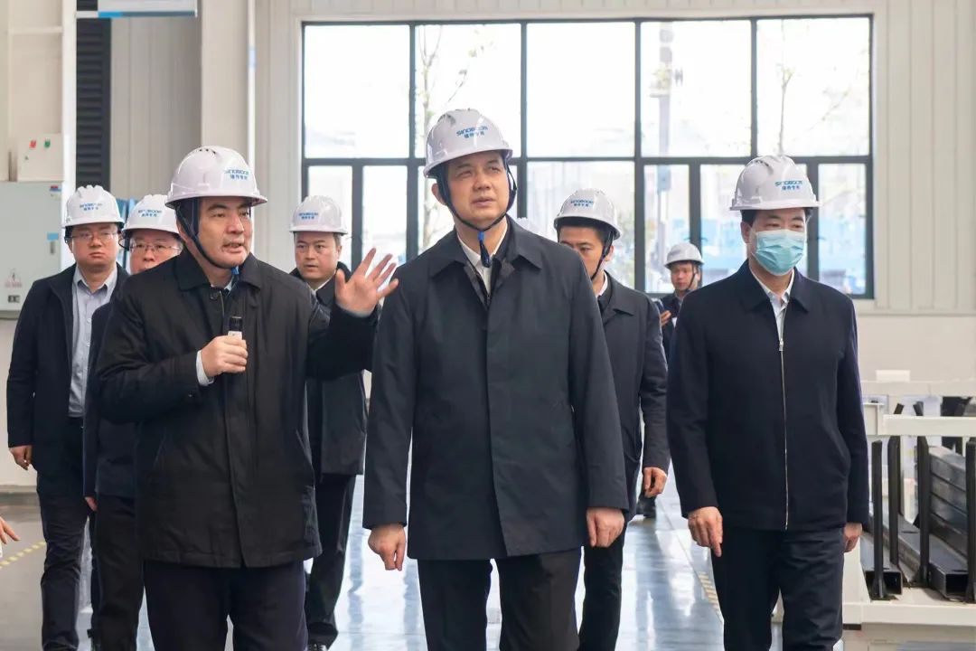 Welcome the Spring Festival! Zhou Haibing, Vice Governor of Hunan Province and Mayor of Changsha City, led a team to visit Xingbang Intelligence for Spring Festival research