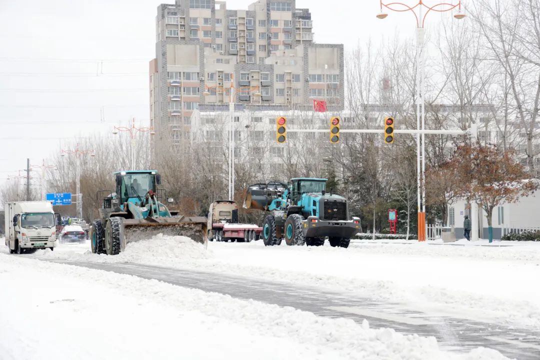 Meet the "cold" and move when you hear the snow! When Yingxuan Group removes the snow and keeps it smooth ~