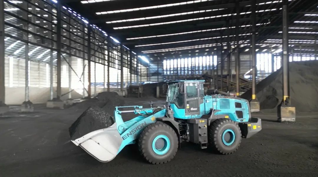 Saving 10 liters of fuel an hour, the fuel saving performance of Yingxuan YX670HEV hybrid loader is beyond imagination!