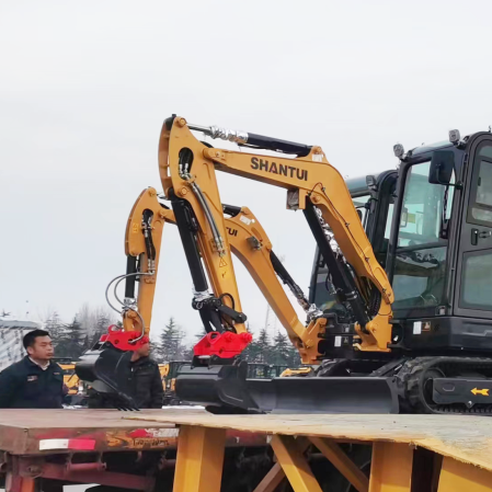 Shantui Honghonghuohuo Busy Departure | More than 80 Micro-excavations are sent to Europe in batches