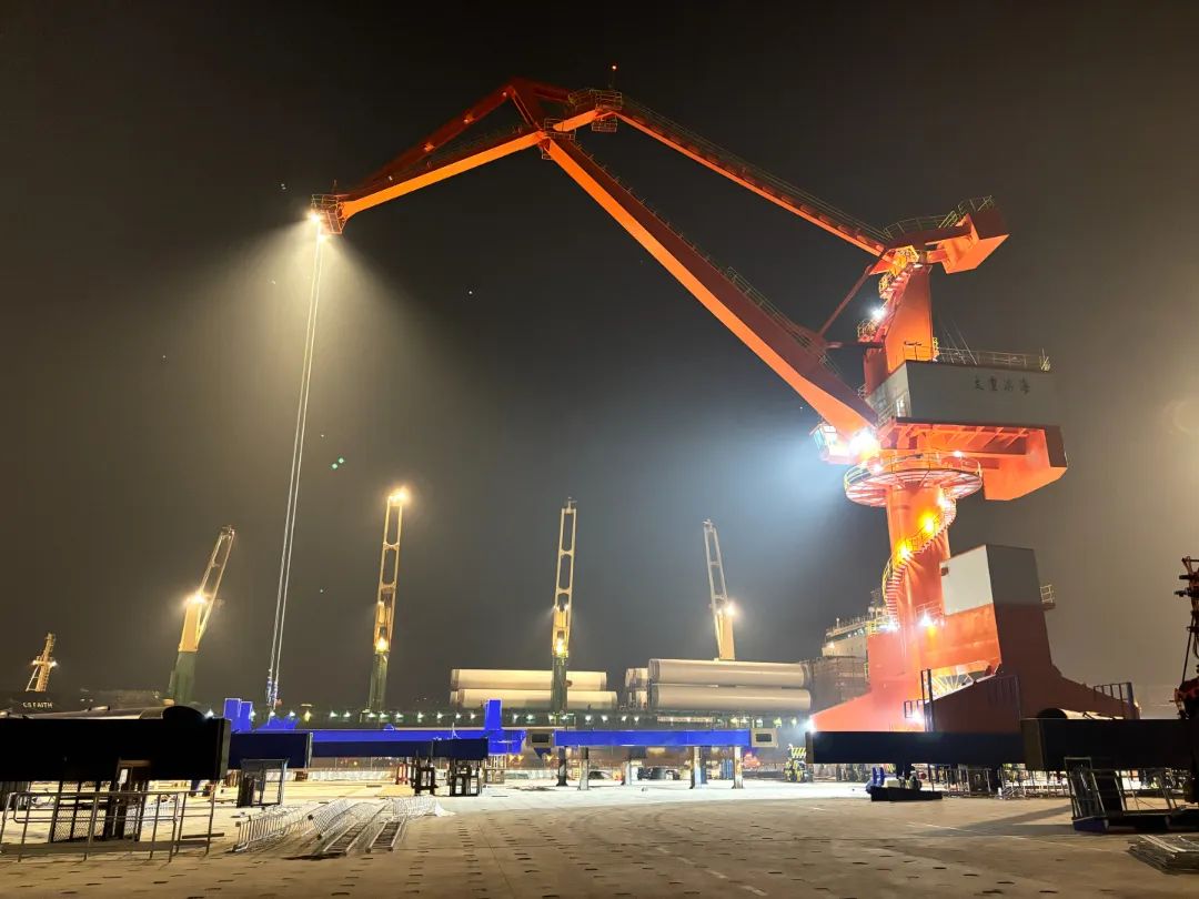 Spring Starts a New Journey | Taizhong Portal Crane Signs the Bill Again!