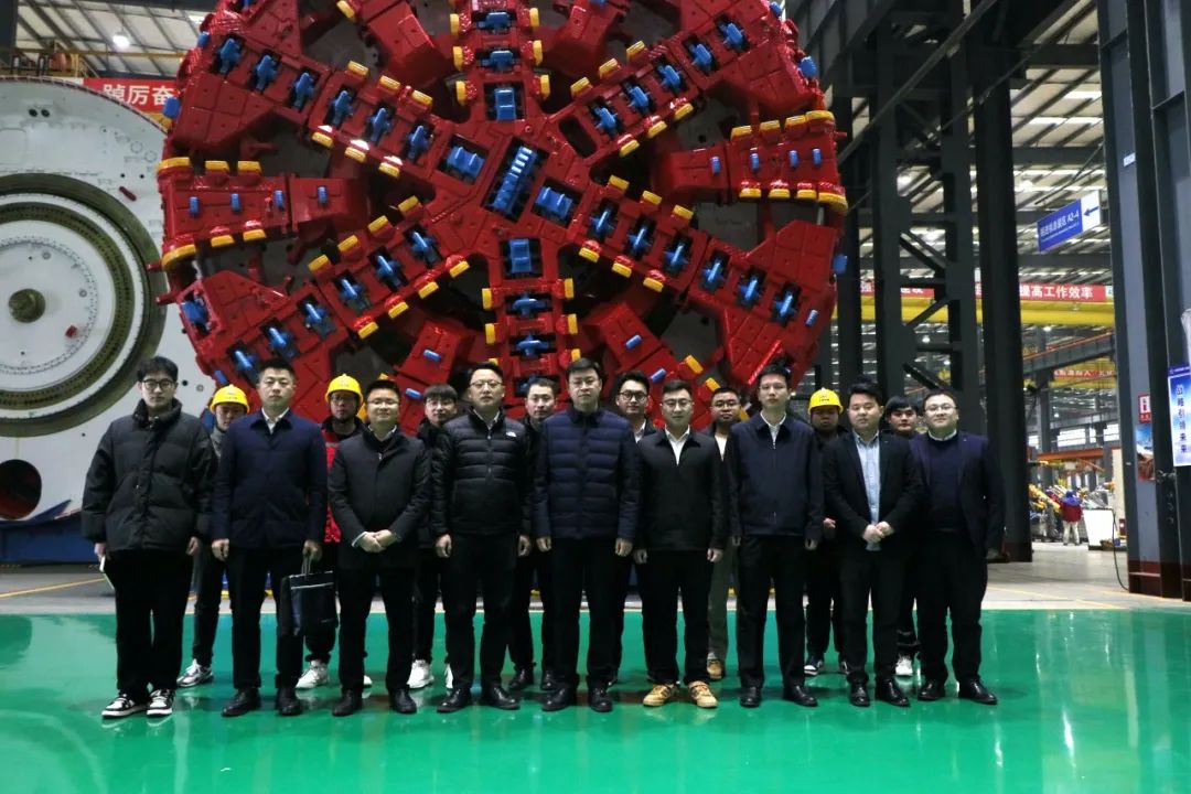 China Railway Construction Corporation Hunan and Hubei Regional Groups Organize Regional Linkage, Mutual Learning and Co-construction Activities in Railway Construction Heavy Industry