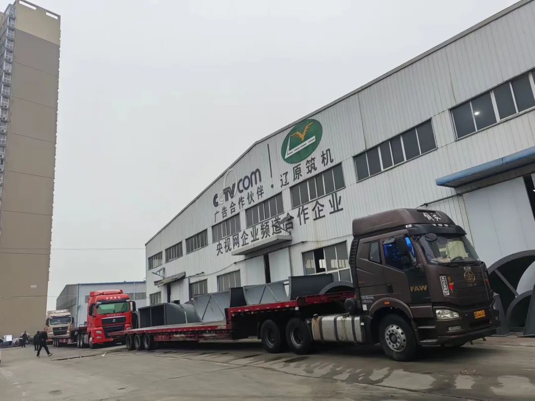 Liaoyuan construction machinery: export asphalt station equipment delivery!