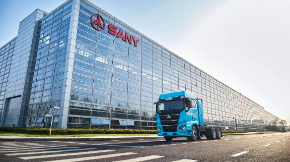 Leading the Green Trend: Technology Innovation and Future Development Trend of Pure Electric Heavy Truck