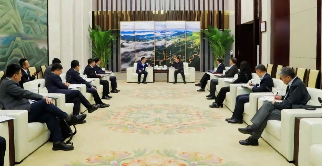 Xiang Wenbo Talks with Liu Mingsheng, Party Secretary and Chairman of the State Power Investment Corporation