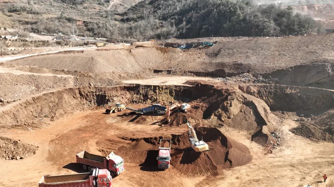 Site Report | Kelei Mobile Crushing and Screening Equipment Helps the Sustainable Development of Metal Mines