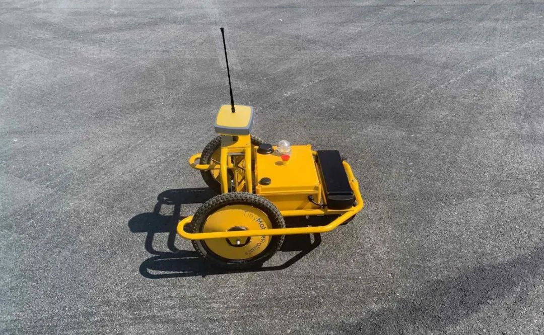 TOPCON Automatic Marking Robot Improves Marking Efficiency and Safety