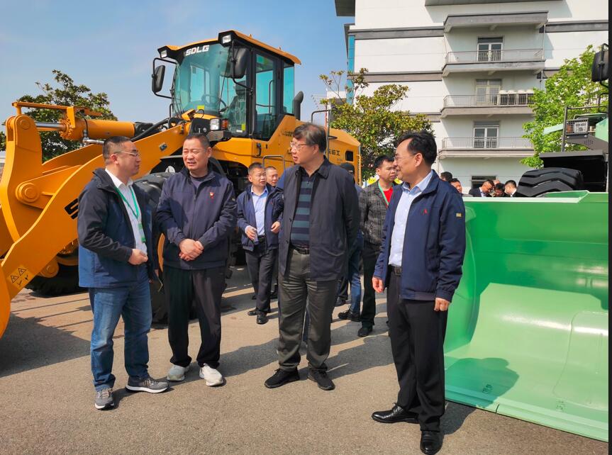 Practicing the New Development Concept, Shandong Lingong Joins Hands with China's Cement Mining Industry to Create a Better Future