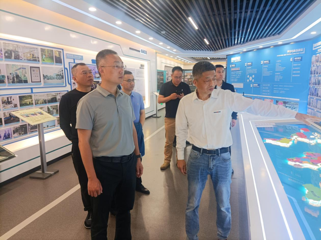Pang Ping and His Delegation of National Oil and Gas Field Well Control Emergency Rescue Chuanqing Team Investigate Sunward Intelligence