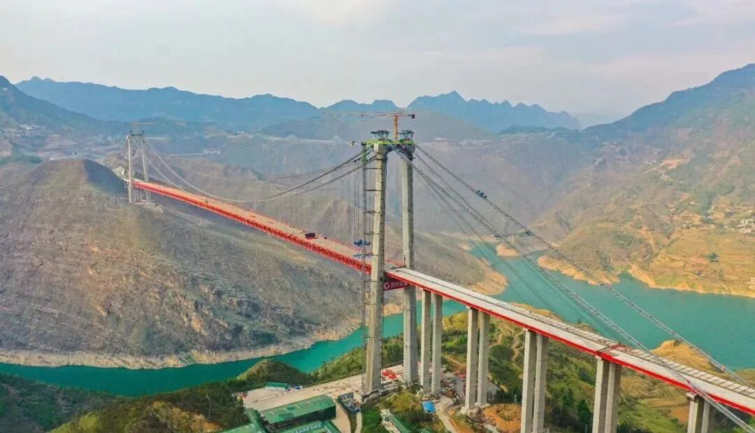 Jiang Bridge, the 12th highest bridge in the world, was successfully closed, and Liugong Owim participated in the construction!