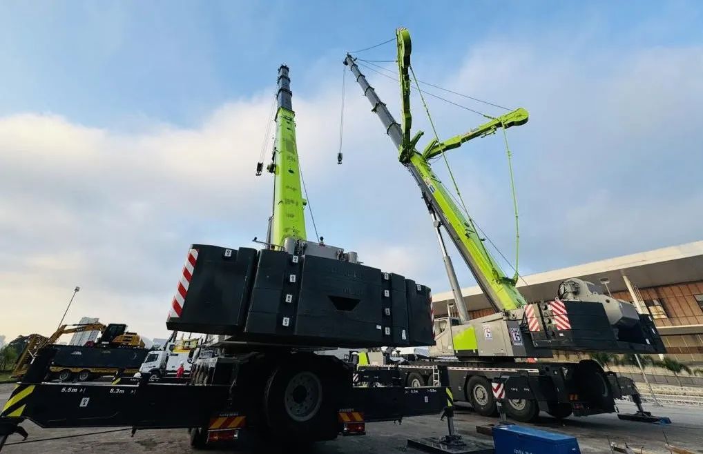 Shining America | Zoomlion Crane Achieves Great Success at MT Exhibition in Brazil