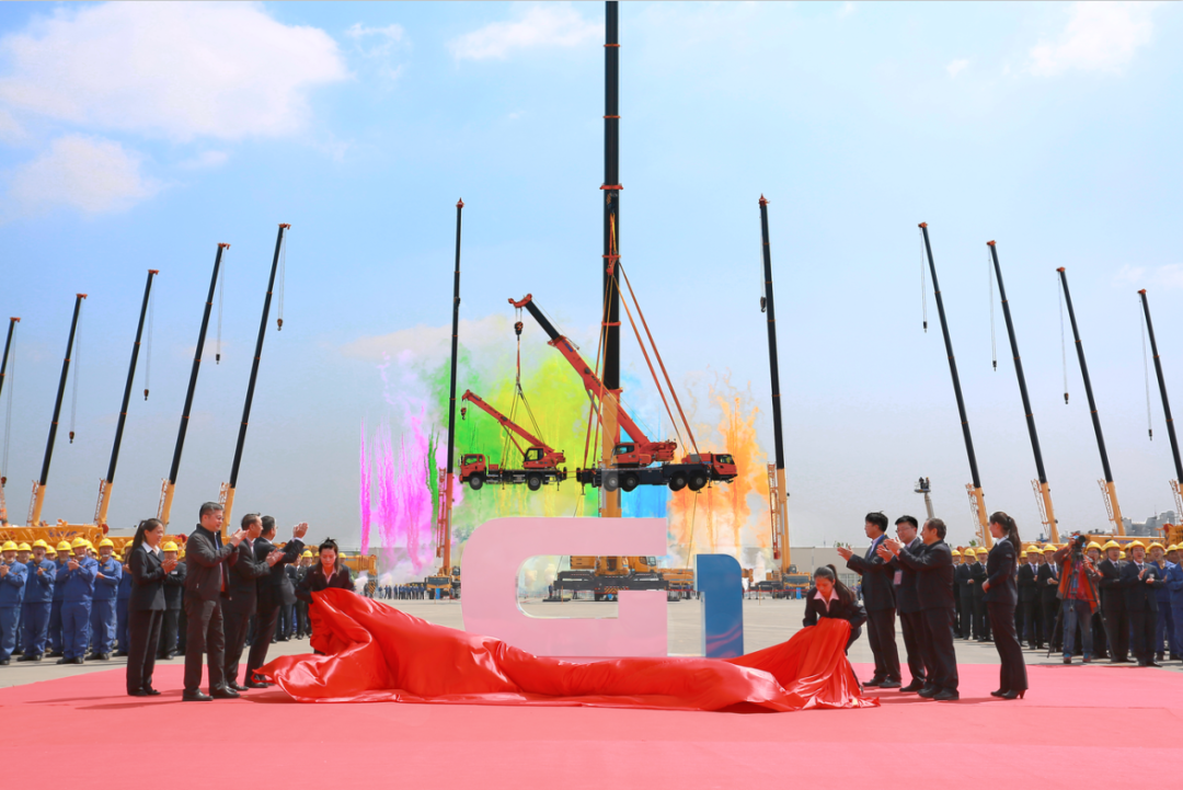 Xugong: Destined to be "4" you! Awakening of the Soul of China's Original Crane Technology