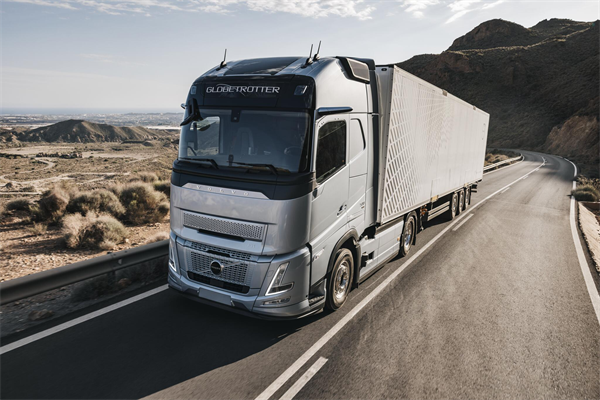 Volvo Trucks Launches Biodiesel Heavy Truck