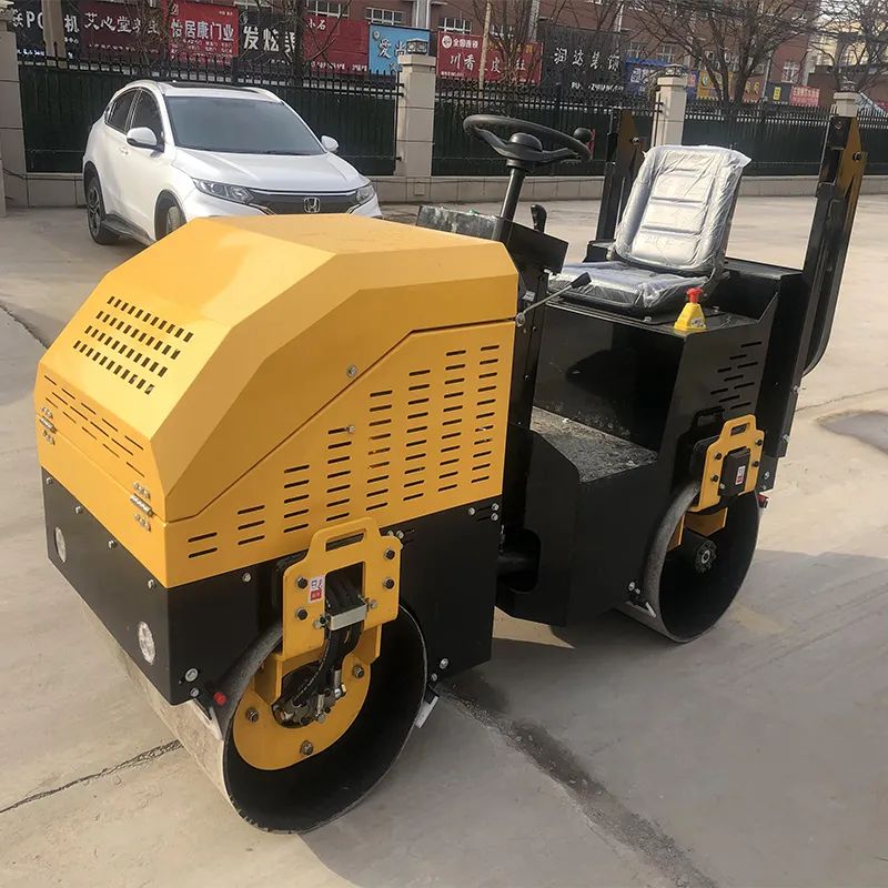 Luoyang Lutong: LTC301 Road Roller: a Sharp Weapon for Road Compaction to Overcome Difficulties!