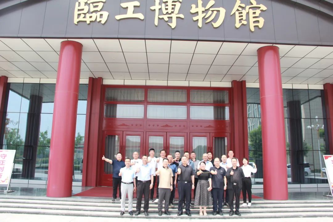 Lutong Group Visits Shandong Lingong: Focus on the Industry Frontier and Discuss Strategic Cooperation!