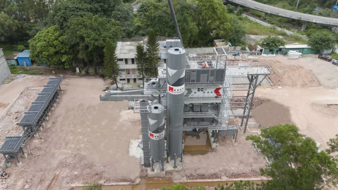 Guangdong Zaitiande base station, DGXR5000-CF and RCS150A are being installed