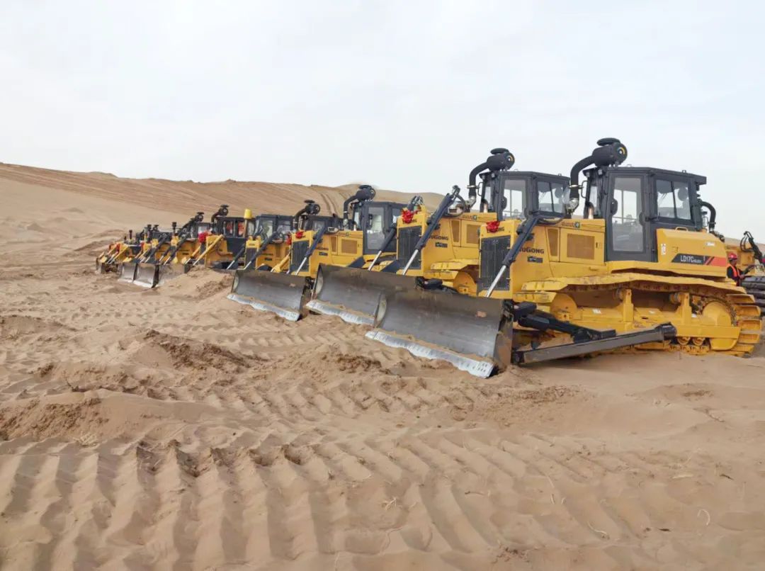 Full of strength, both production and marketing are booming, and Liugong bulldozers are fighting for the second quarter!