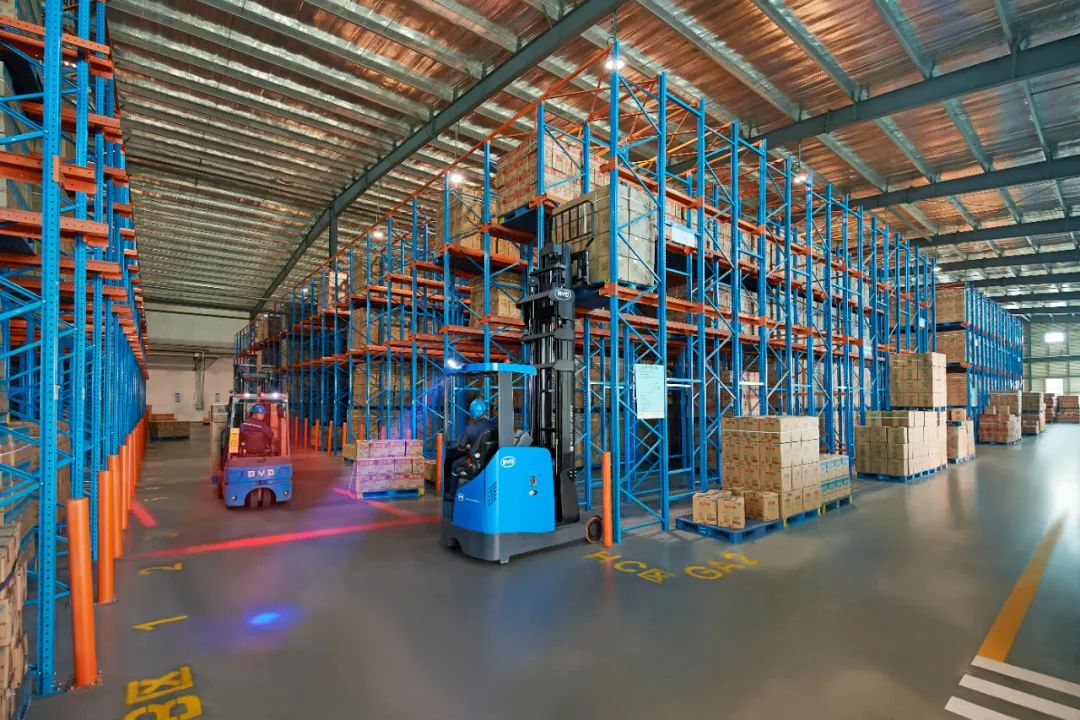 New Quality Productivity Breaks, BYD Forklift Is Full of "New" Force