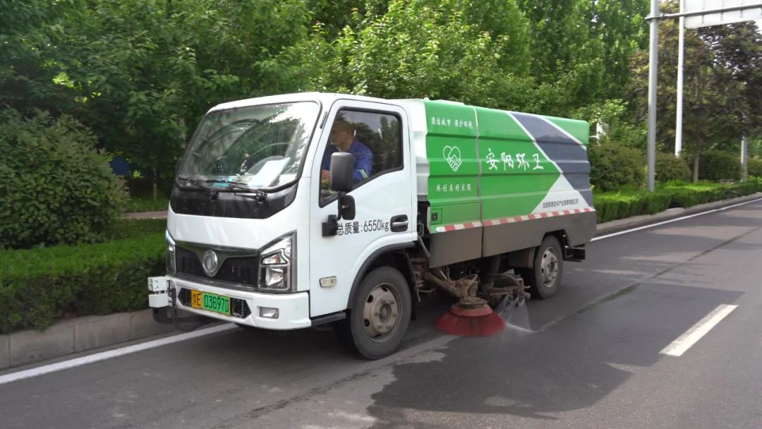 The 7-ton vehicle reaches the operating capacity of the ordinary 10-ton vehicle, which can be charged for one day! Hub "Double Power" Helps the Dragon Create a Green Future for Environmental "Carbon"