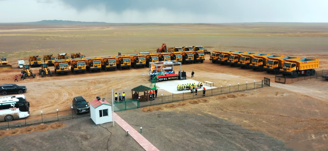 First delivery! More than 20 XCMG mining cards are stationed in large mining areas in Mongolia