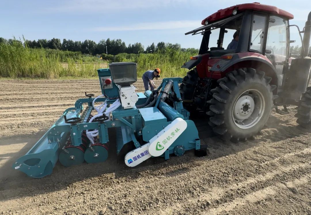 Changlin News | Oil (Wheat) High-speed Precision Seeder Completes First Field Test