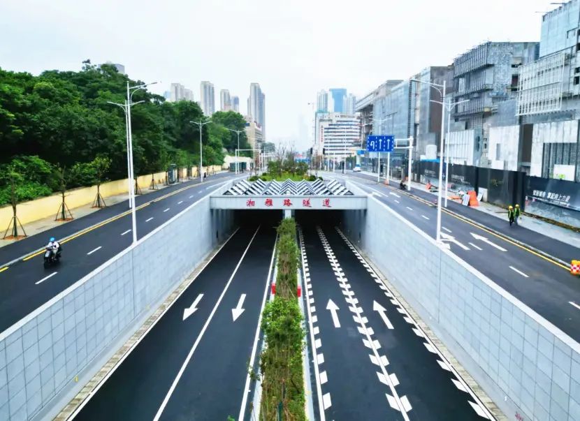 Railway Construction Heavy Industry "Xingsheng" Super Large Diameter Shield Machine Helps Changsha Xiangya Road River-crossing Tunnel to Be Completed and Opened to Traffic