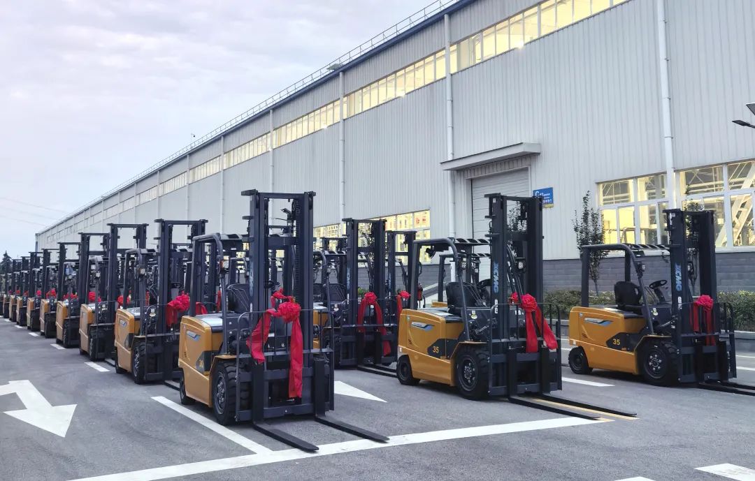 Another 200! XCMG New Energy Forklift Reappears Departure Name Scene