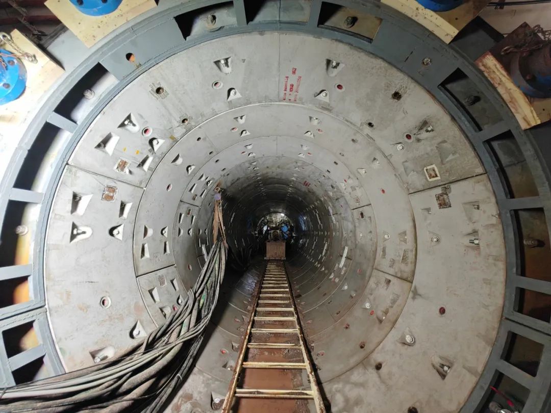 TBM of Railway Construction Heavy Industry Liaison Channel Helps Key Tunnel Projects to Be Accurately Connected