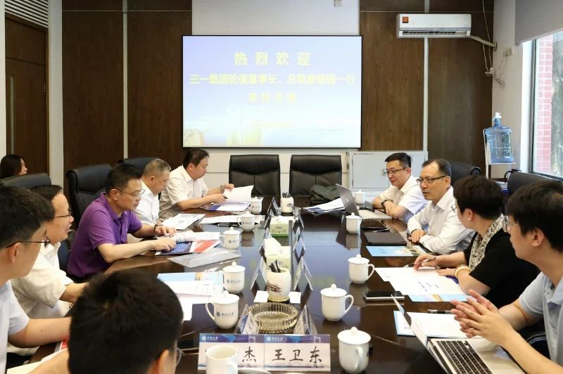 Tang Xiuguo, Chairman-in-Office and President of Sany Group, Went to Central South University to Discuss Cooperation