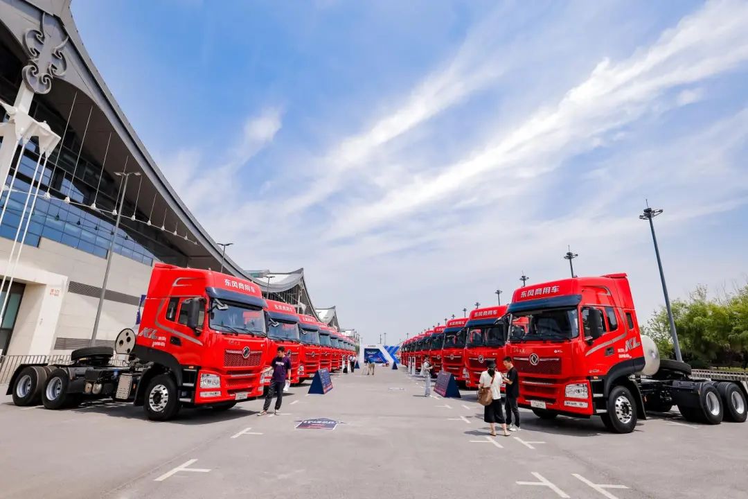 The sales volume of gas vehicles of Dongfeng Commercial Vehicle in the first half of 2024 is eye-catching, ranking in the forefront of the industry.