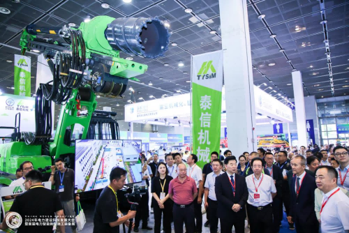 Scientific and Technological Innovation Leads the Future, Taixin Equipment Is in Favor, Taixin Machinery and Power Construction Equipment Shines the First Electric Power Intelligent Construction Equipment Exhibition