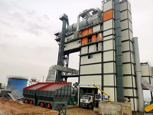 Make Mixing Easier? Shantui Large Integrated Asphalt Station Serves Shanxi Customers