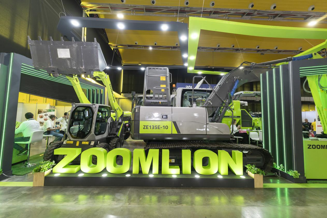 Customized Agricultural Machinery Is Favored, Zoomlion Makes a Splendid Appearance at the Caribbean Agricultural Exposition in Colombia