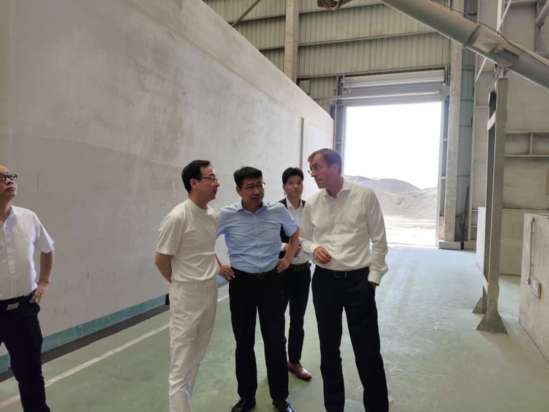 Join Hands to Create a New Journey, CEO of Anmai Group Visits Shanghai Ludun