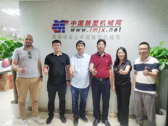 Yao Luting, General Manager of Qingdao Ketai Heavy Industry Machinery Co., Ltd., and His Delegation Visited China Road Machinery Network